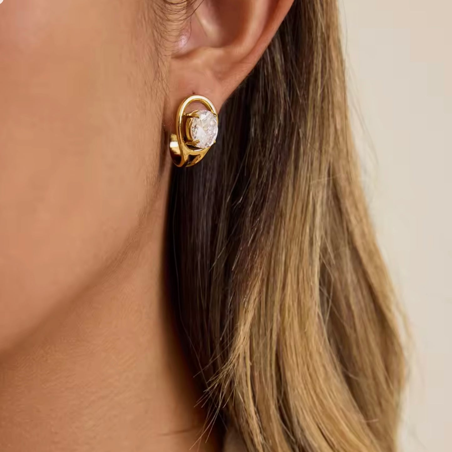 Clair Earrings