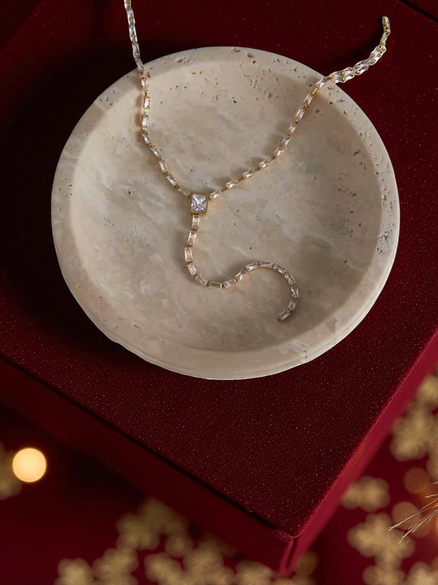 Cristalia Y Necklace