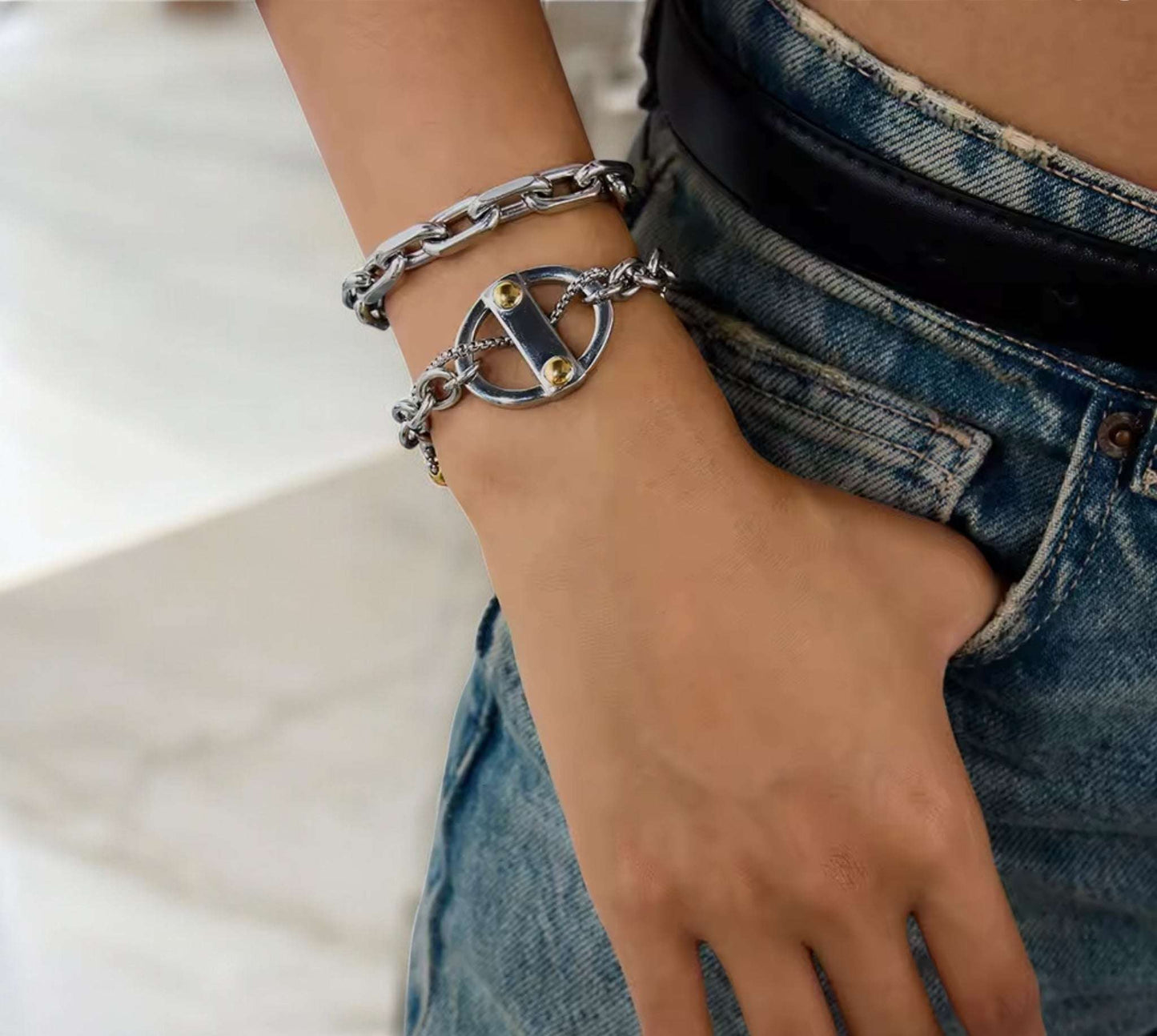 Locking Bracelet