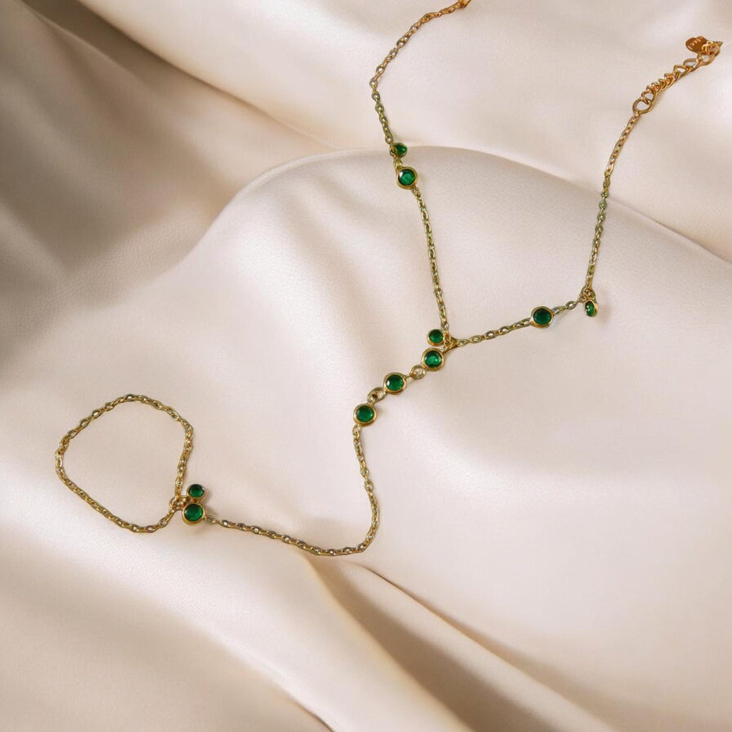 Calithya Hand Chain Bracelet