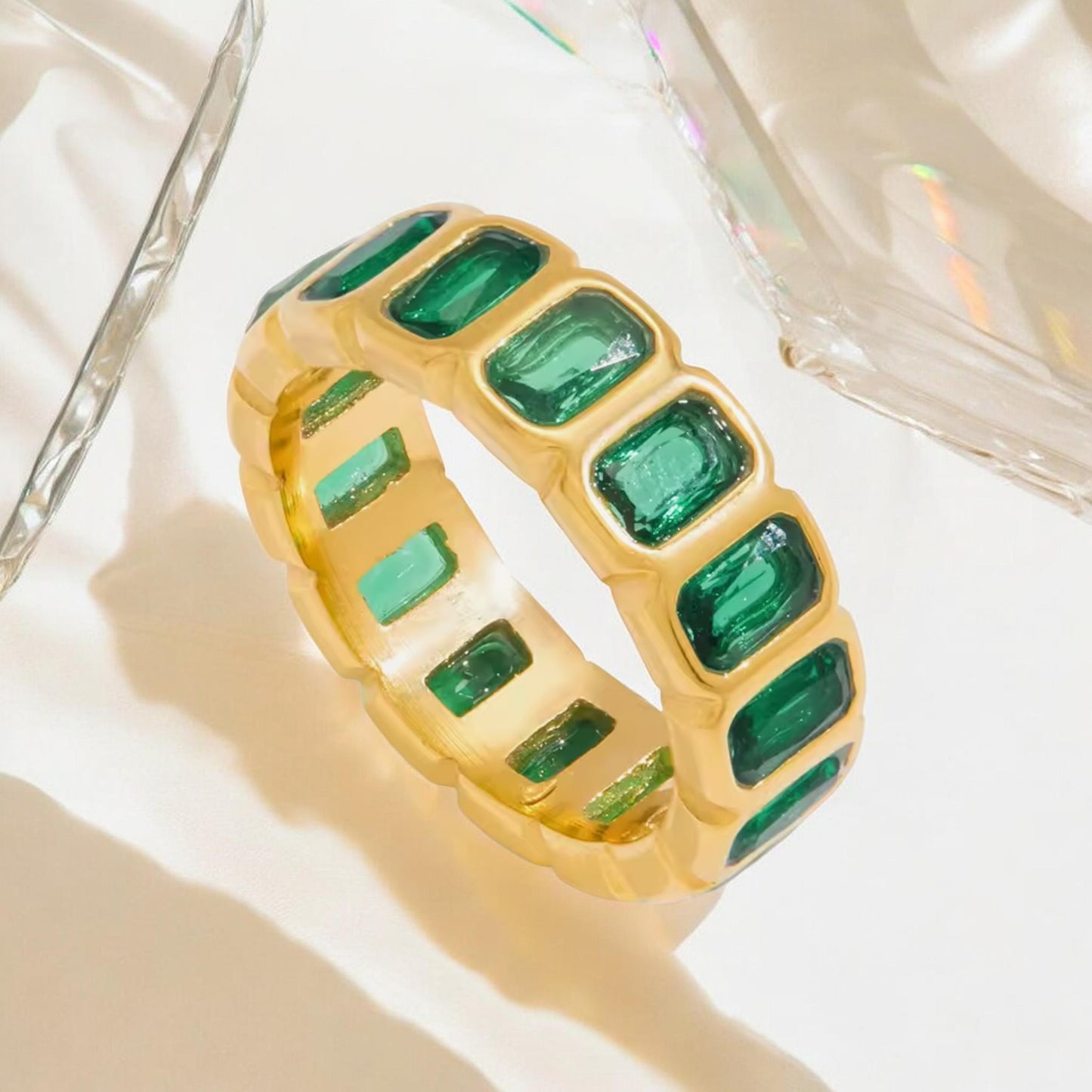 Axia Ring