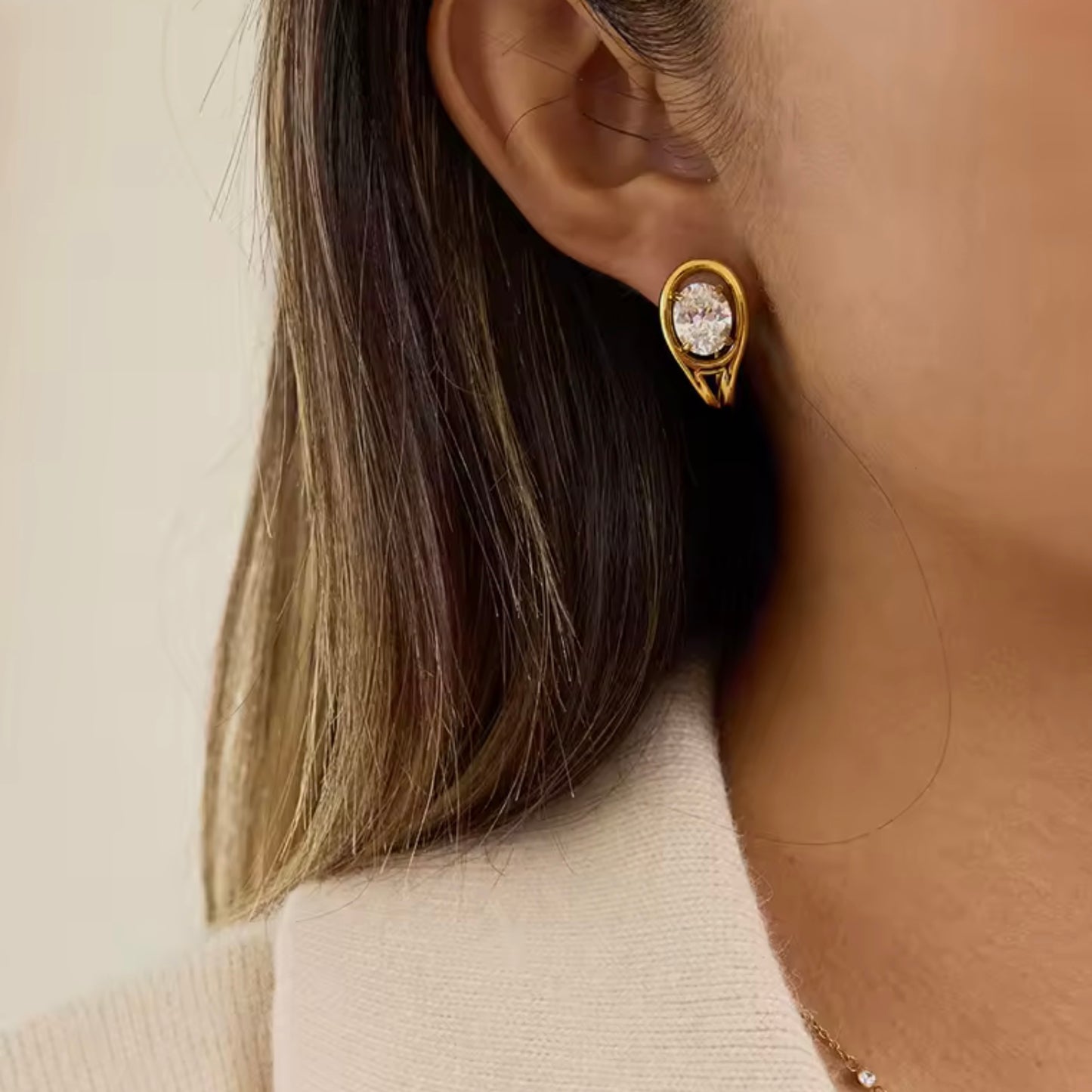 Clair Earrings