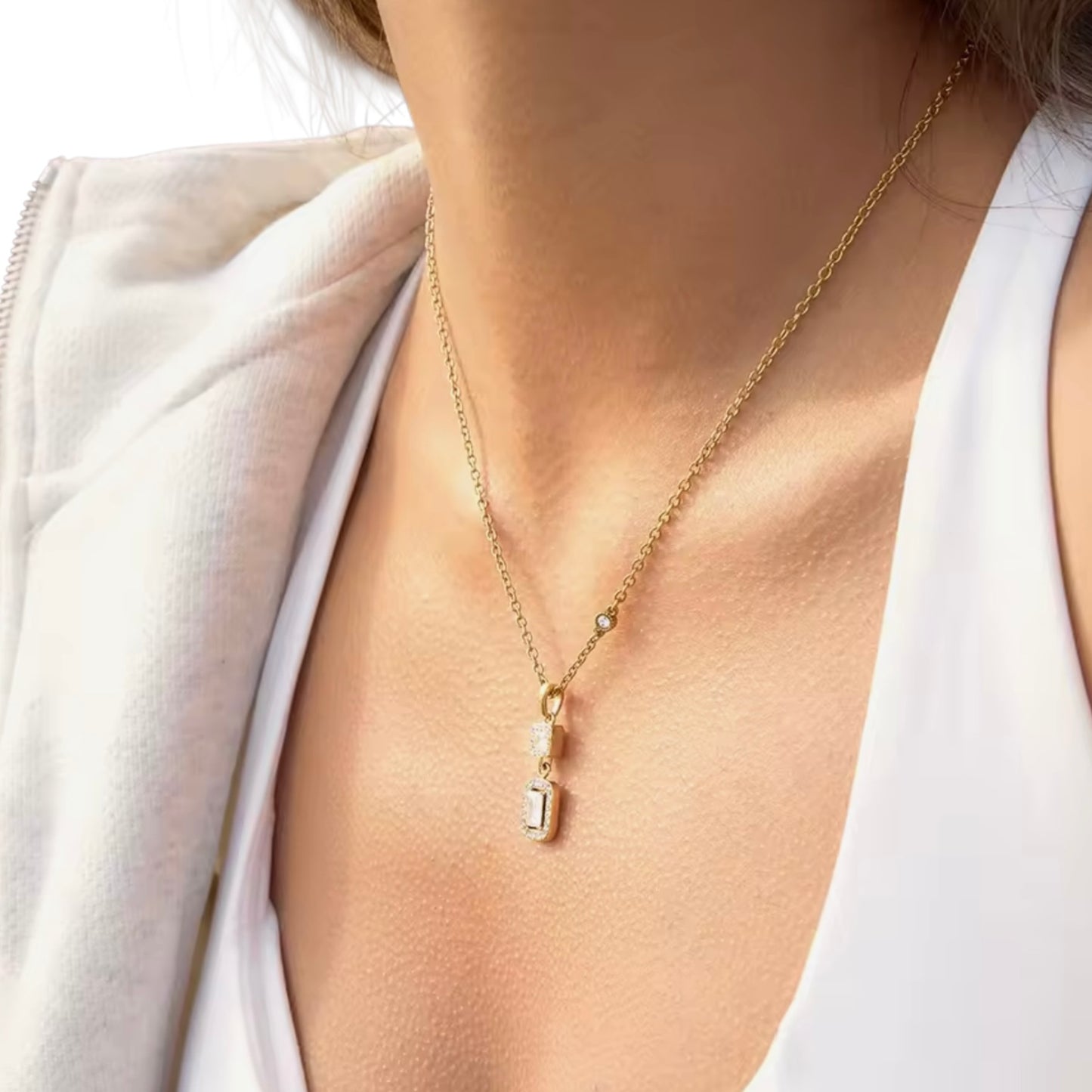 Oiria Necklace