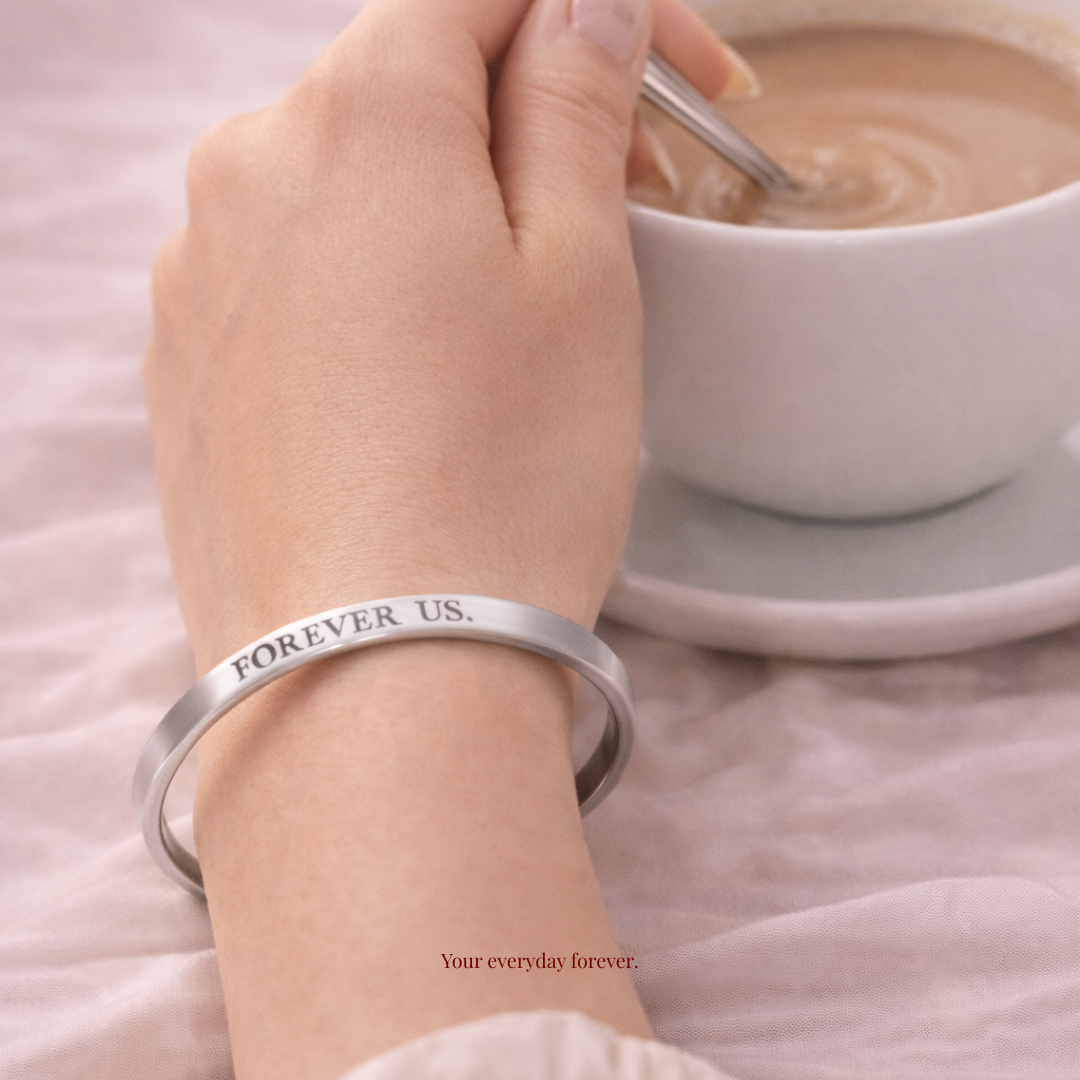 Classic Engraving Bracelet