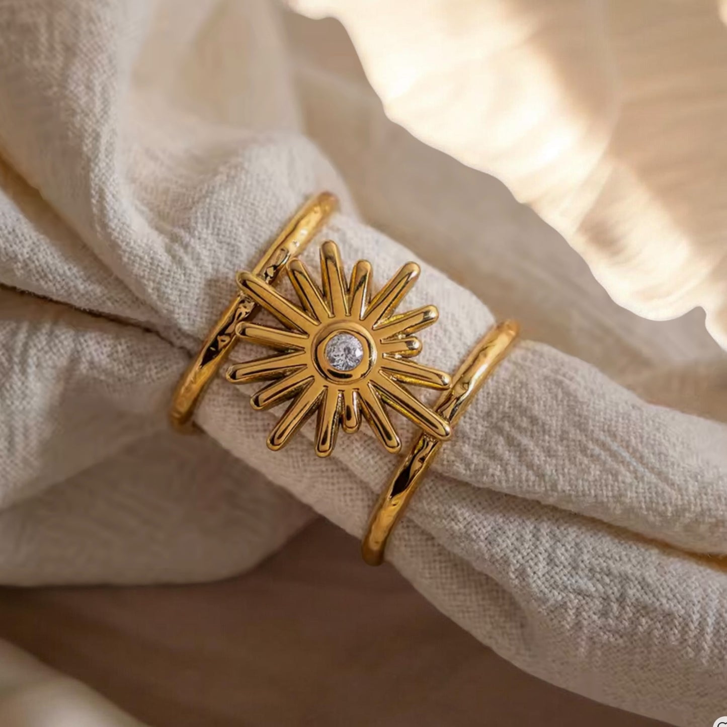 Solaris Ring