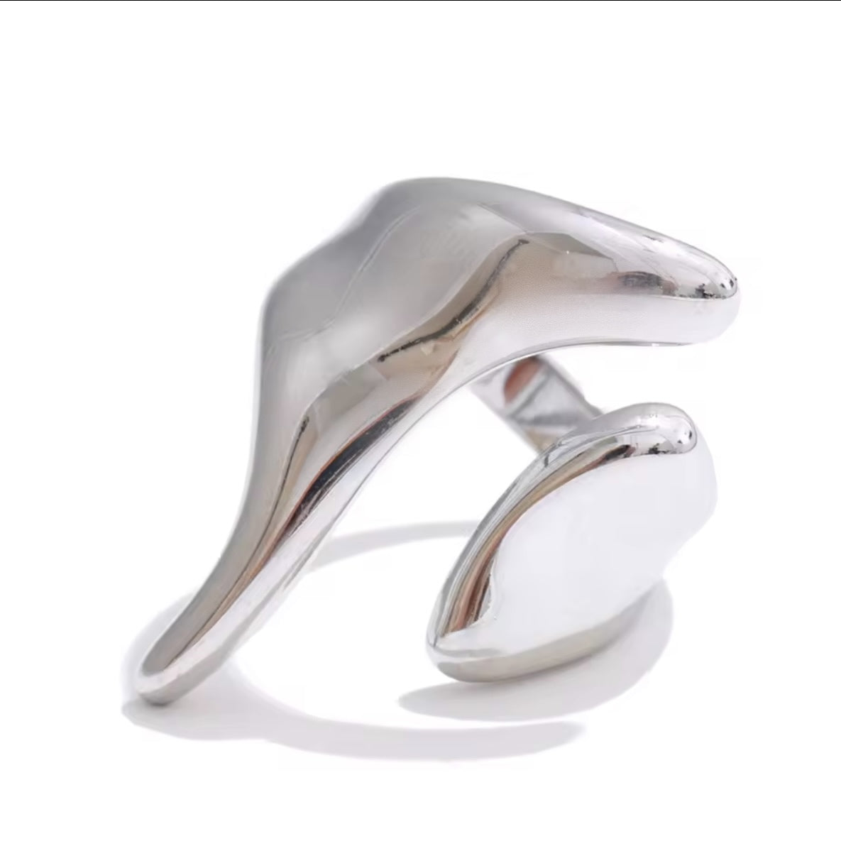 Muse Ring