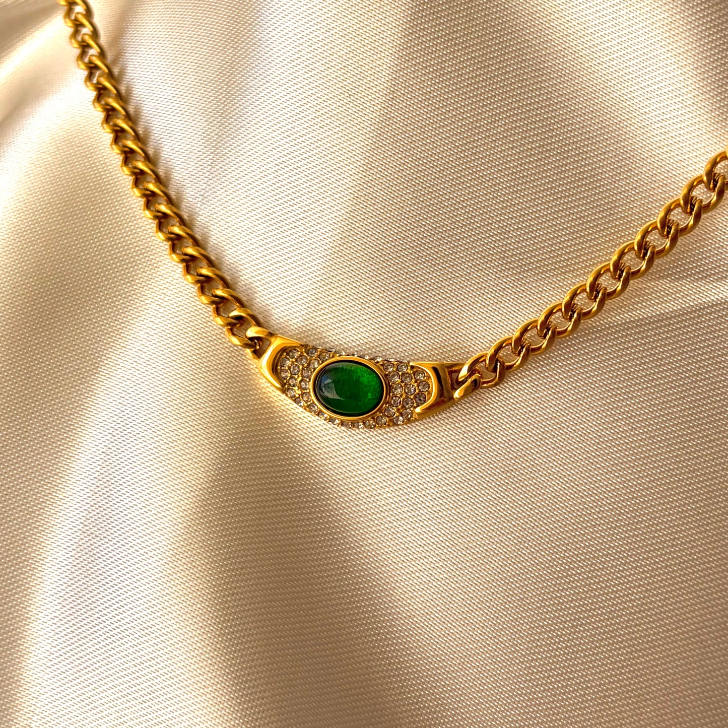Thea Necklace