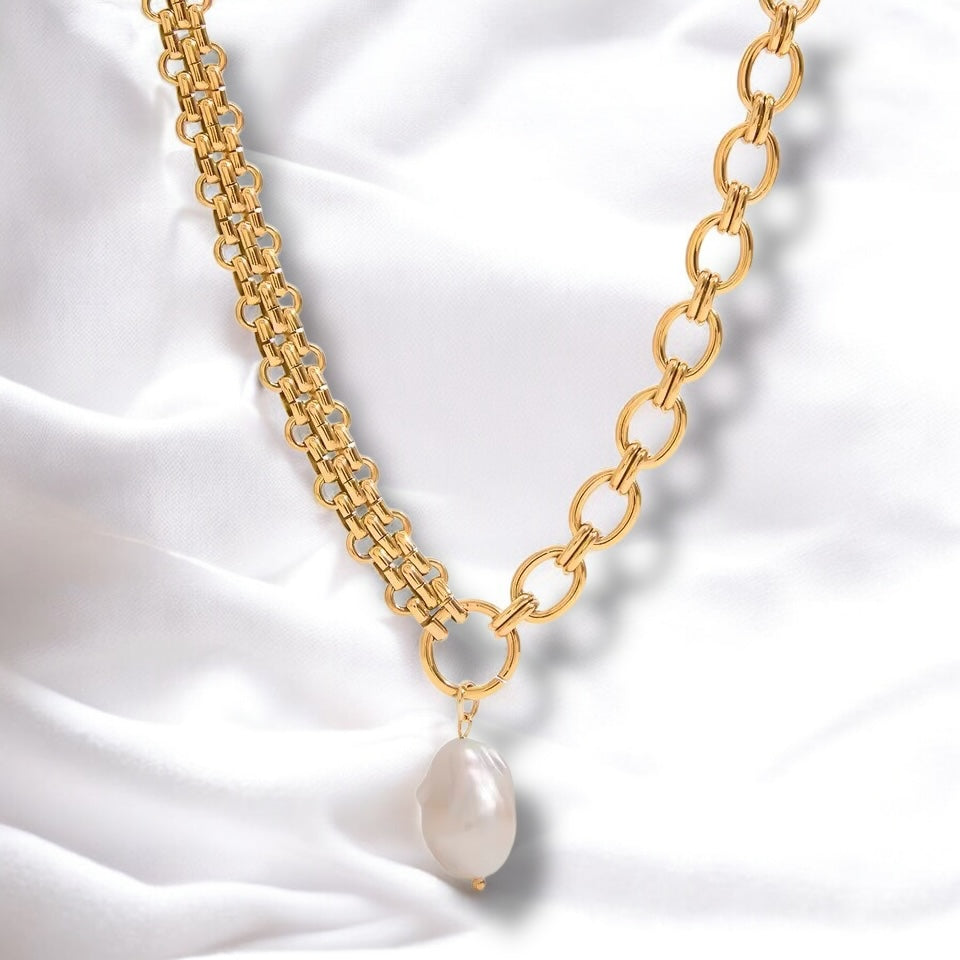 Marina Necklace