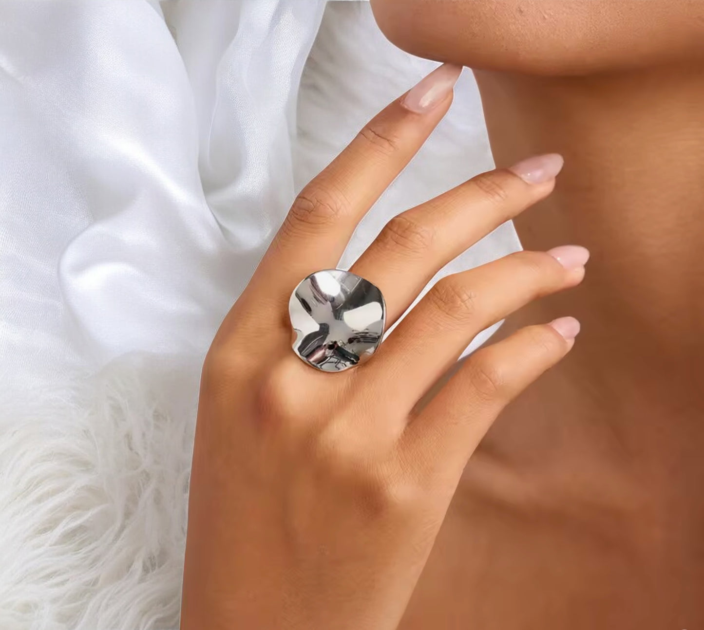 One moon Rings