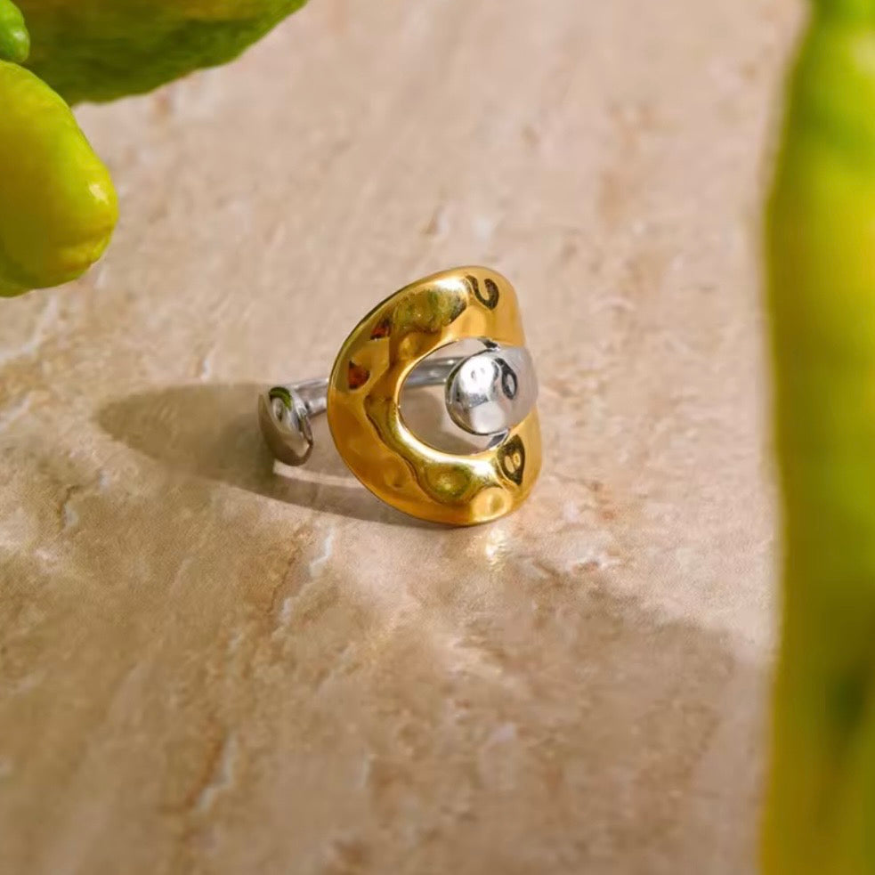 Julia Ring